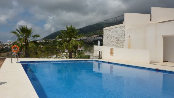 FANTASTICO ATICO DUPLEX CON VISTAS PANORAMICAS AL MAR